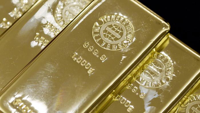 gold,-silver-forecast:-metals-challenged-by-stronger-usd,-delayed-price-cuts